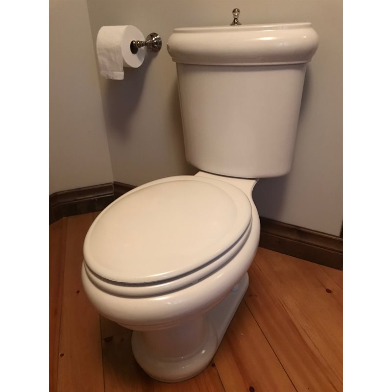 Toilettes Deux Pièces